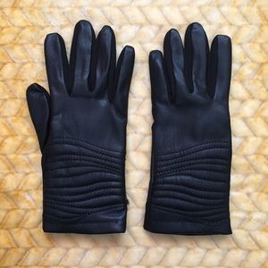 Women’s Gloves